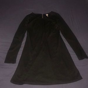 Black long sleeve dress